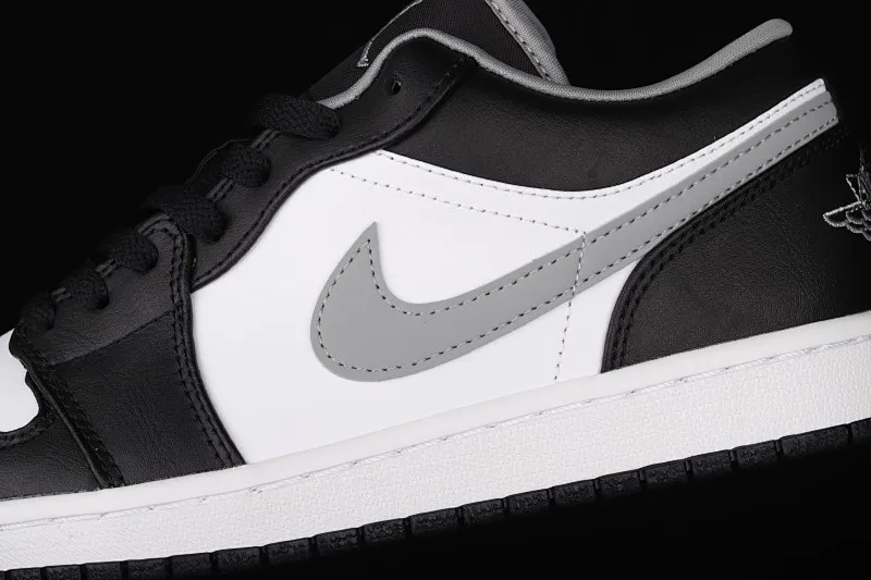 All categories Air Jordan Jordan series basketball shoes Air Jordan 1 Low G version pure original Air Jordan 1 Low AJ1 Joe 1 black and white gray low-top cultural leisure sports sneakers 553558-040